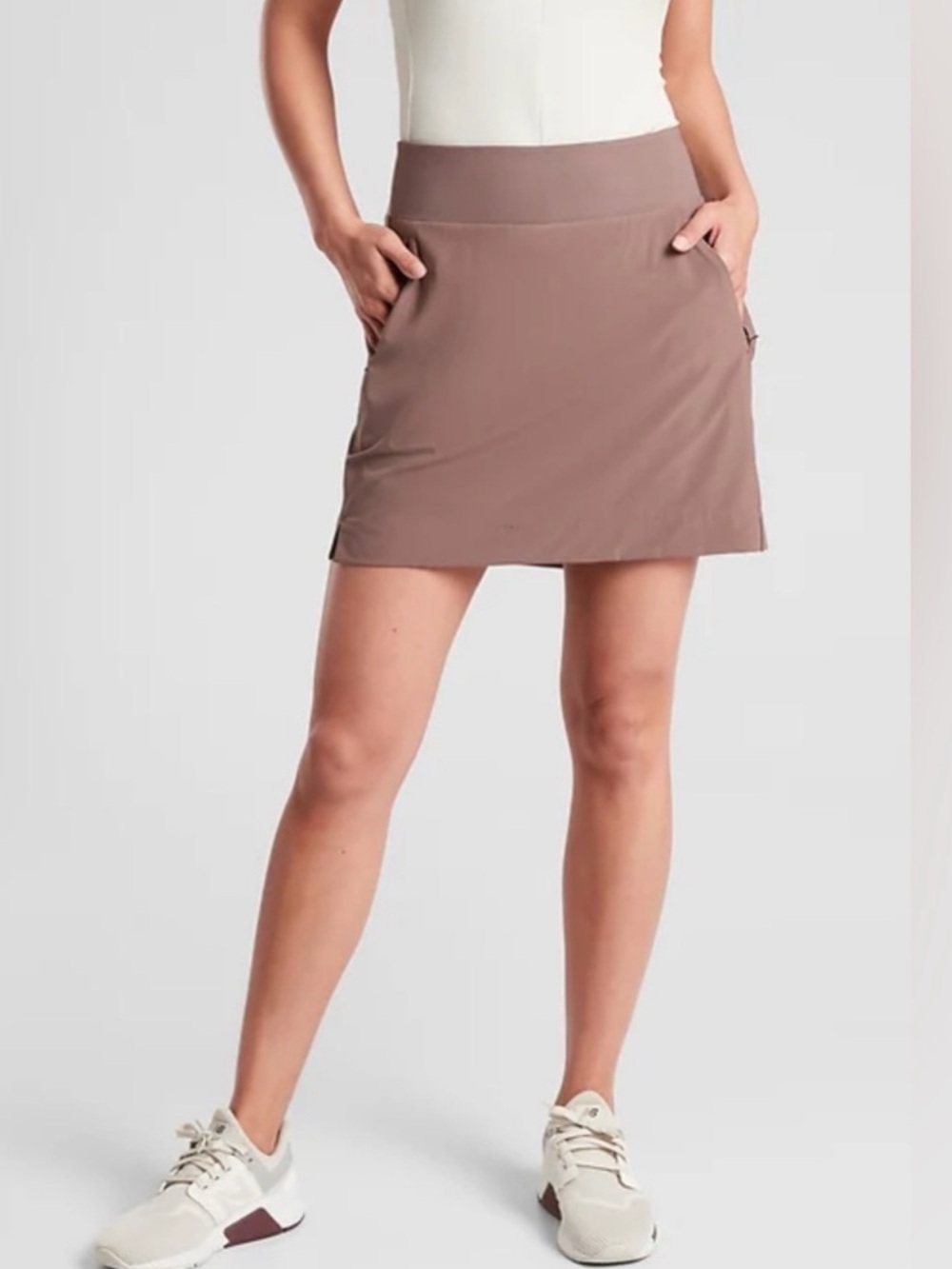 Athleta Mineral Brown Sporty Pull On Soho Skort Y2K Casual Athleisure Size 10